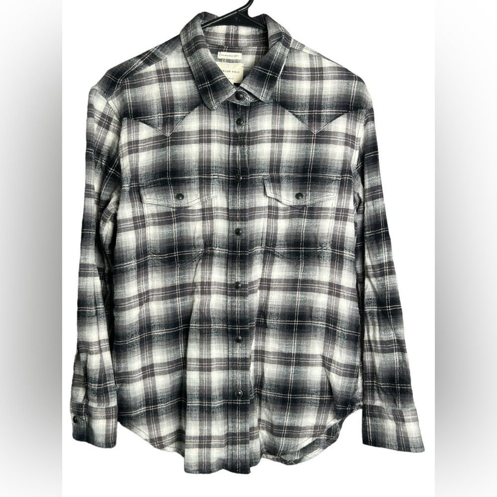 American Eagle Women’s XS Oversized Western Collared Snap Button‎ Black Flannel